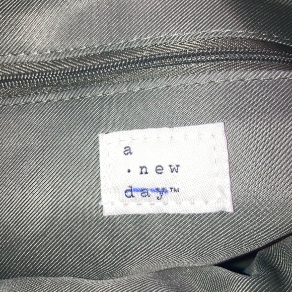 🐢 6FER (A NEW DAY) SHOULDER BAG BUNDLE  NWT AND - Picture 7 of 13